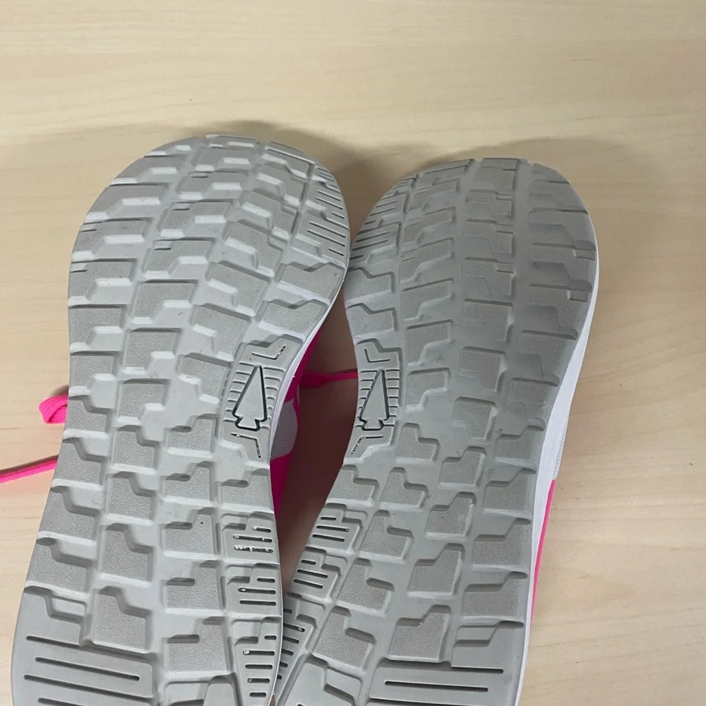 GORUCK Rough Runner, Neon Pink and White, Athletic Shoes - Picture 6 of 7